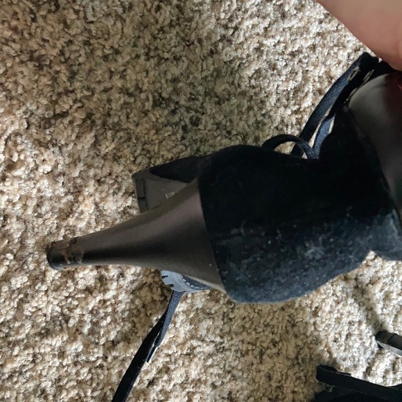 High heel lace up booties - Picture 3 of 5